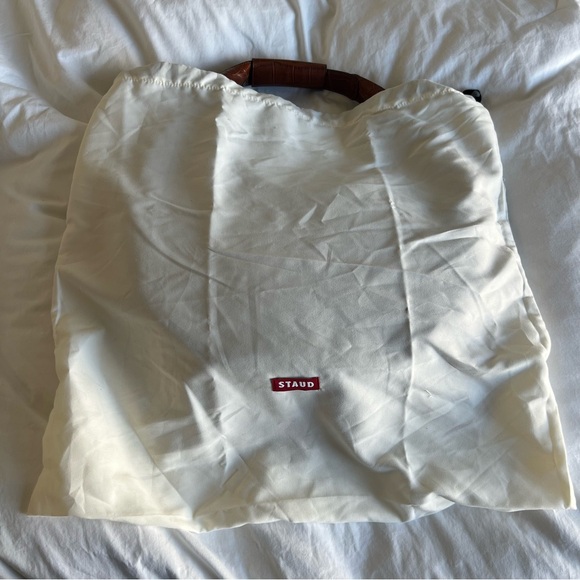 staud large moon croc embossed bag saddle - Picture 5 of 8